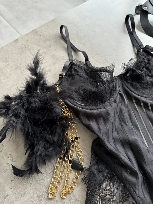Body Plume Noire