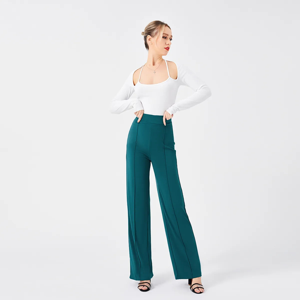 Pantaloni Slim a Gamba Larga - AmorosaBoutique