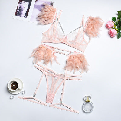 Lingerie PiumaSensualElegance - AmorosaBoutique